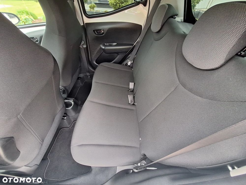 Toyota Aygo x-trend - 14