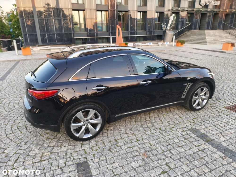 Infiniti QX70 3.0d S Premium - 10