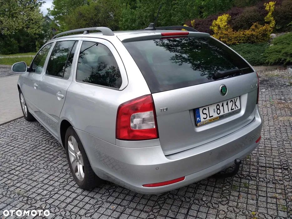Skoda Octavia 1.6 TDI Active - 6