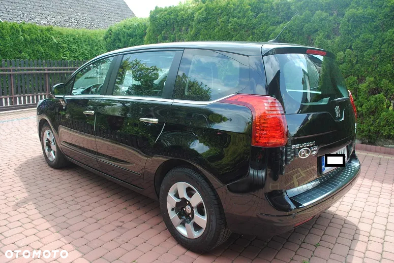 Peugeot 5008 - 6