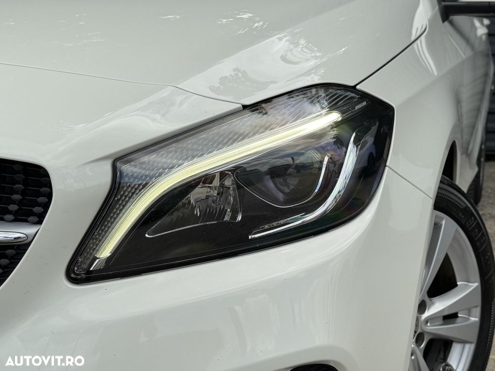 Mercedes-Benz A 180 d Progressive - 28