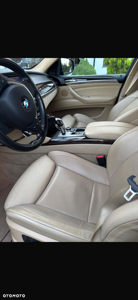BMW X6 - 10