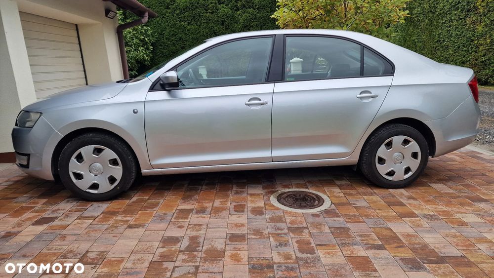 Skoda Rapid 2014 photo 4