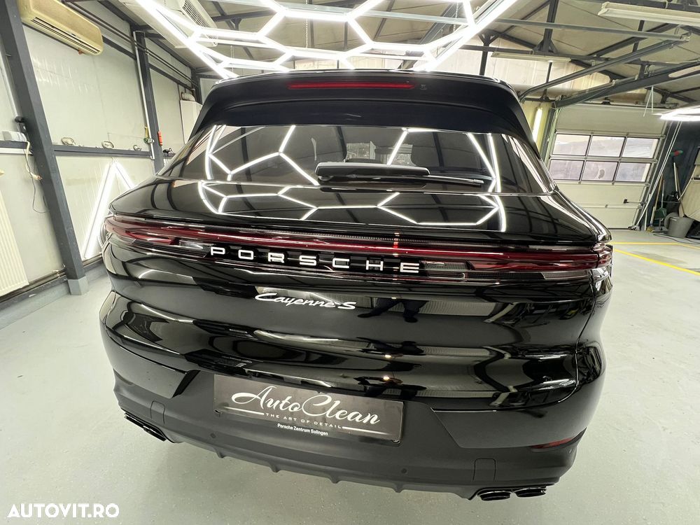 Porsche Cayenne Tiptronic S Black Edition - 11