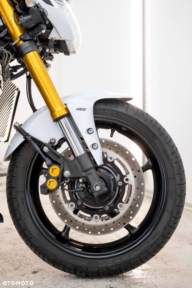 Yamaha FZ8 - 31