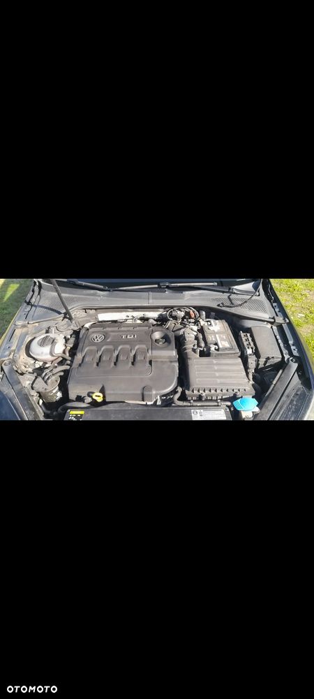 Volkswagen Golf Variant 2.0 TDI BlueMotion Technology Lounge - 14