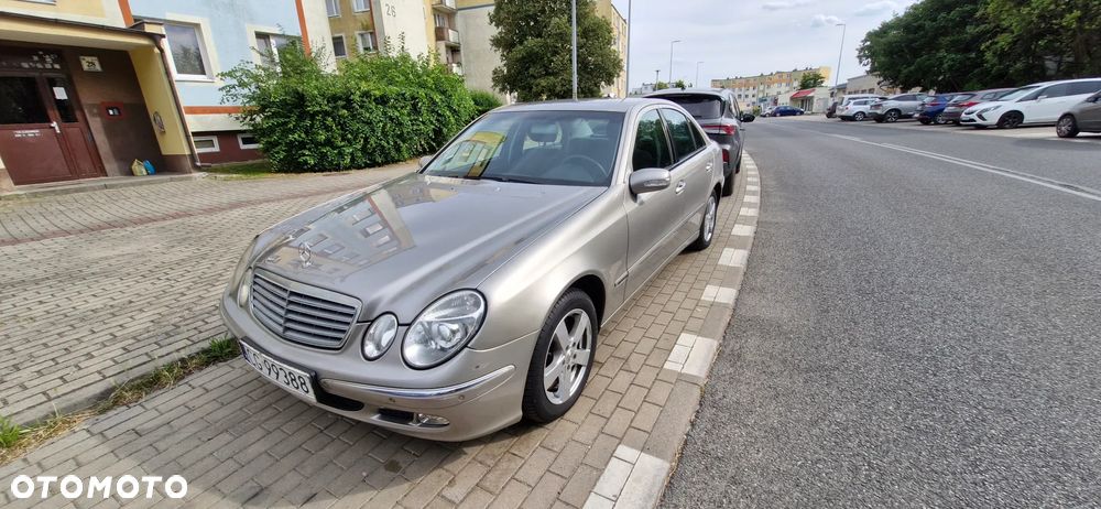 Mercedes-Benz Klasa E - 1