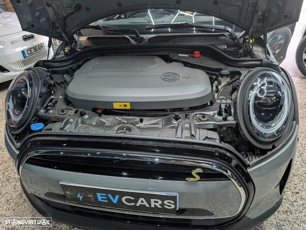 MINI 3 Portas Cooper SE Premium Extra Essential - 15