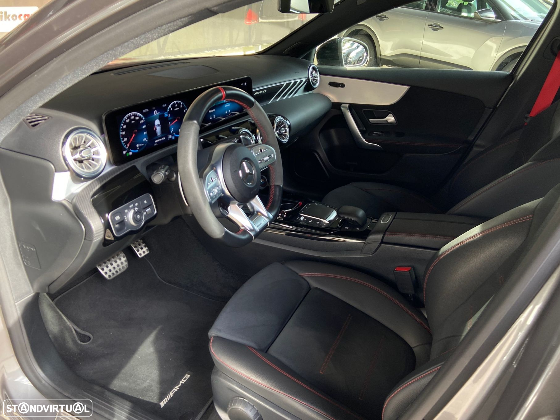Mercedes-Benz A 45 AMG S 4Matic+ - 13