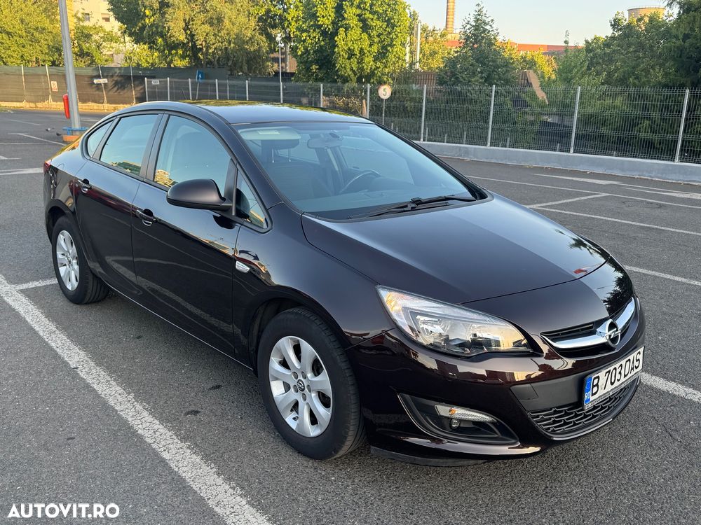 Opel Astra 1.4 ECOTEC Turbo Enjoy - 2