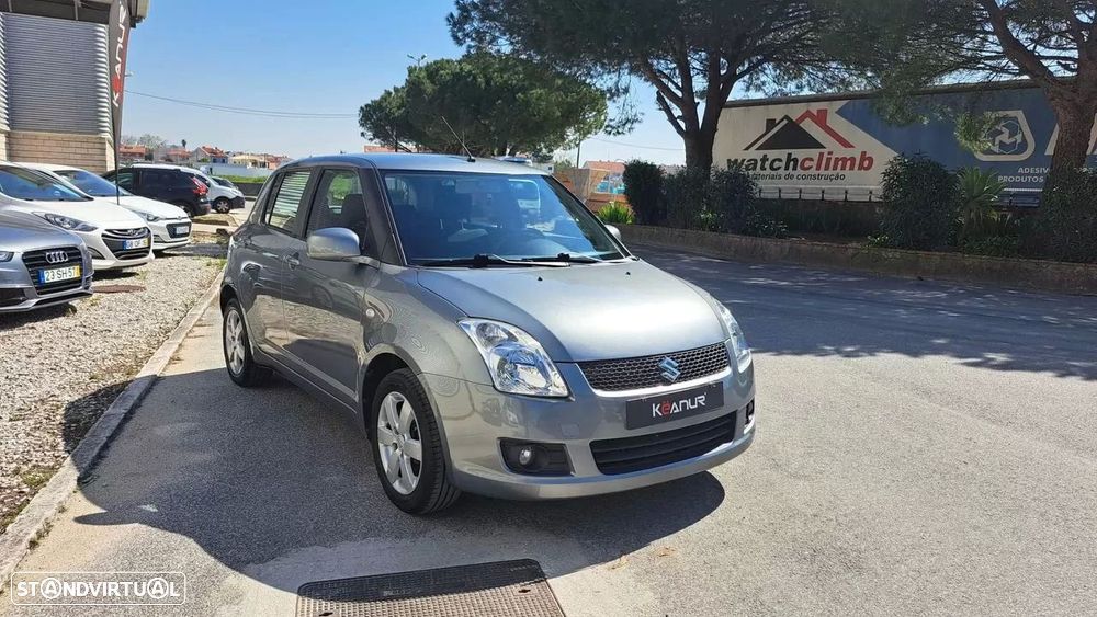 Suzuki Swift 1.3 DDiS GL - 3