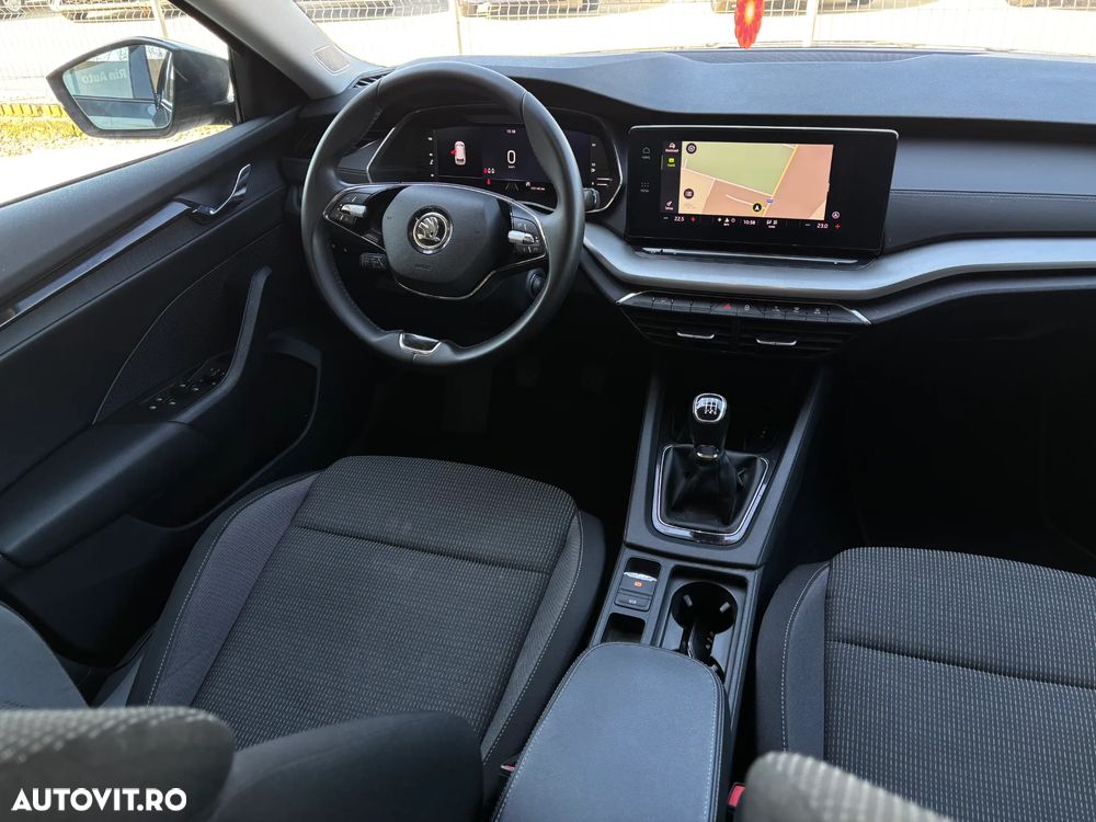 Skoda Octavia 2.0 TDI Ambition - 19