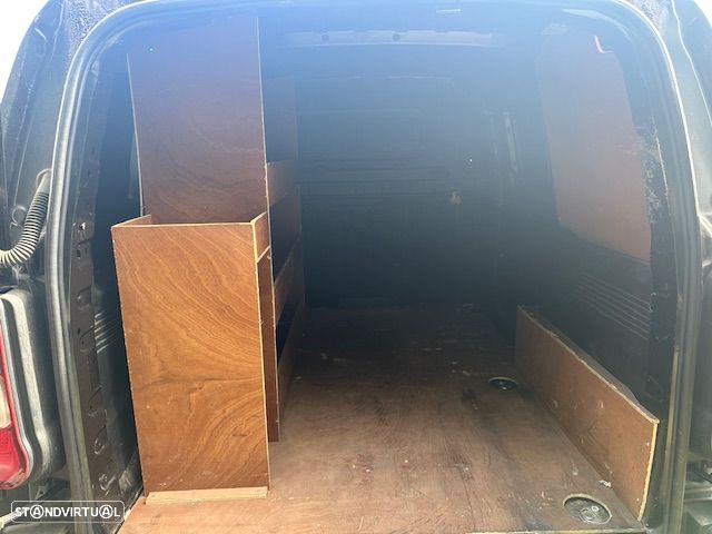 Citroën BERLINGO CX.AUT. 8V. 3 LUGARES C/GPS 130 CV - 7