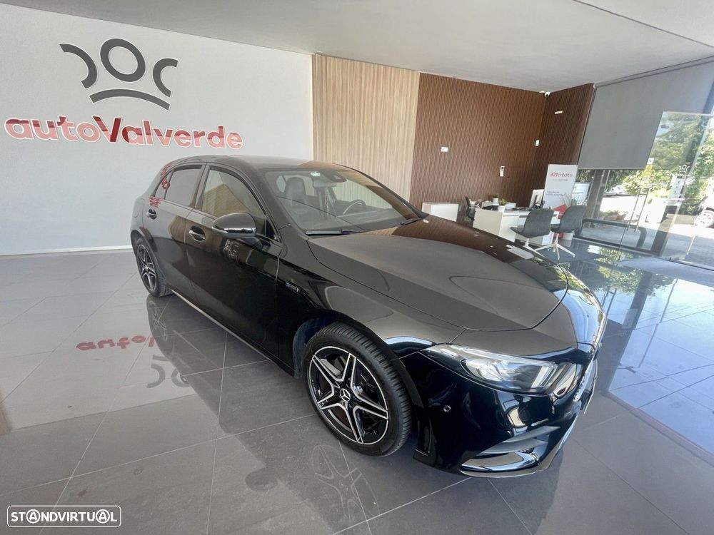 Mercedes-Benz A 250 e 8G-DCT AMG Line - 5