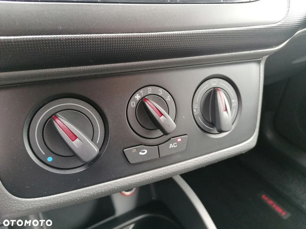 Seat Ibiza 1.4 16V Comfort Edition - 18