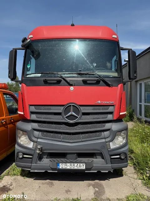 Mercedes-Benz Actros MP4 - 1
