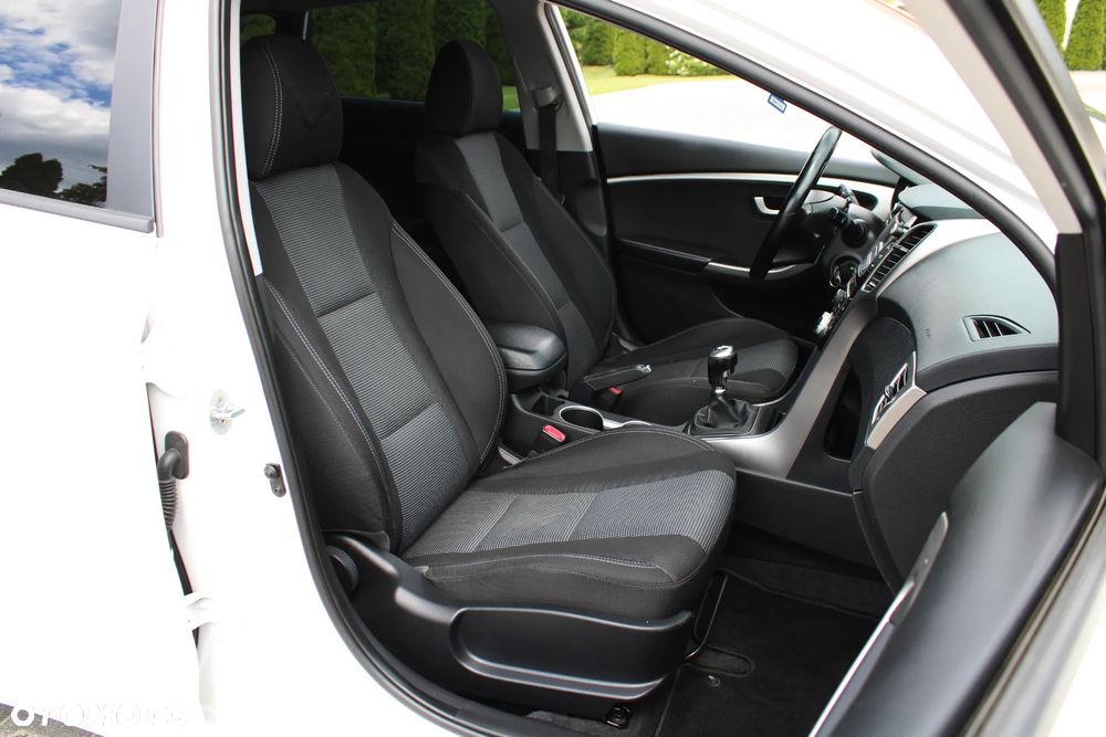 Hyundai i30 - 26