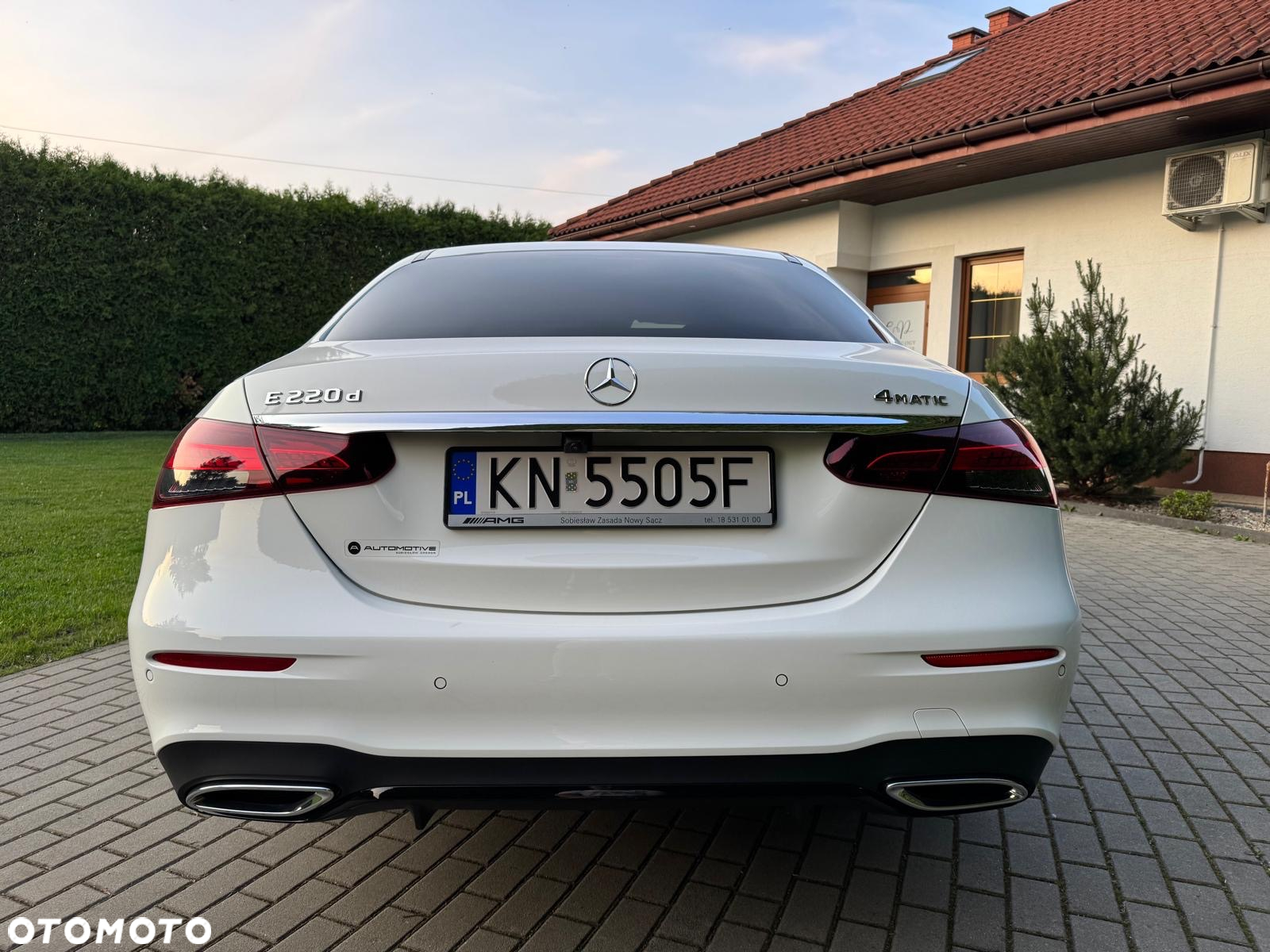 Mercedes-Benz Klasa E 220 d Coupe 4-Matic AMG - 12