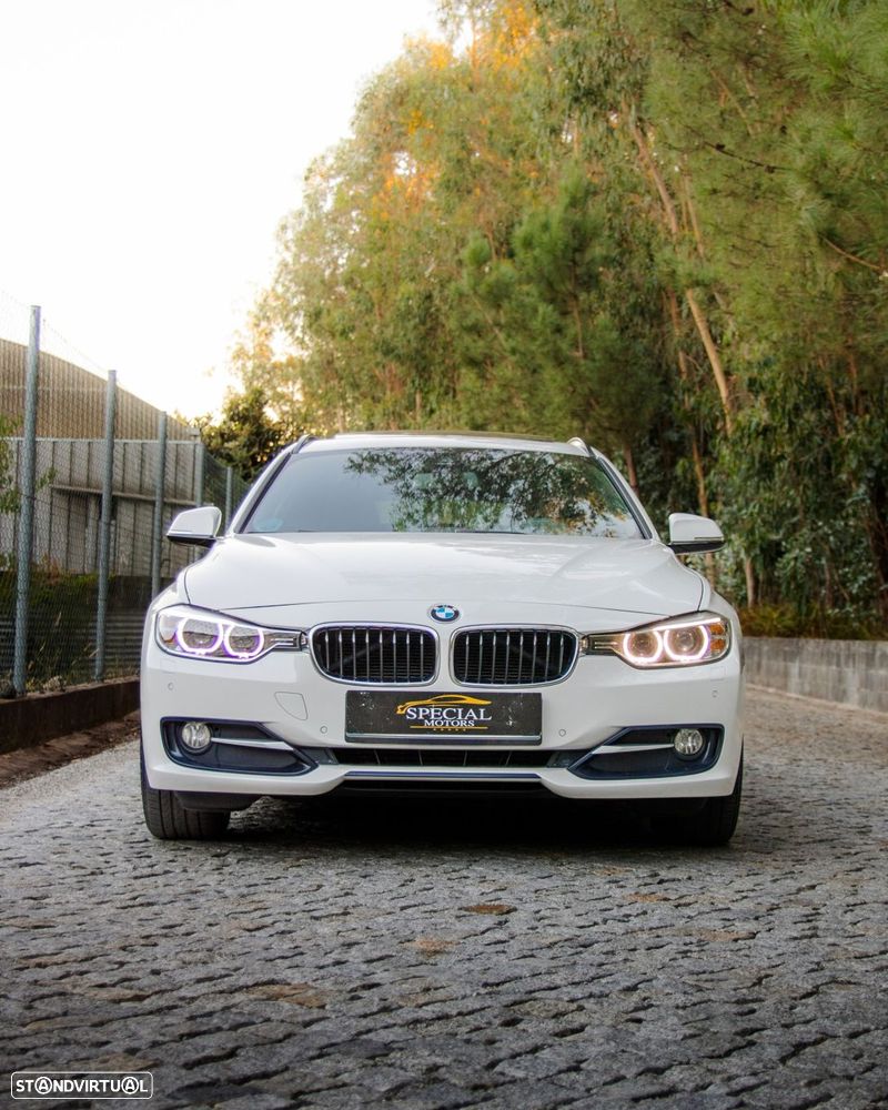 BMW 318 d Touring Auto Line Sport - 2