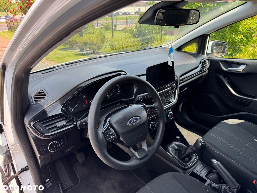 Ford Fiesta 1.1 S&S COOL&CONNECT - 18