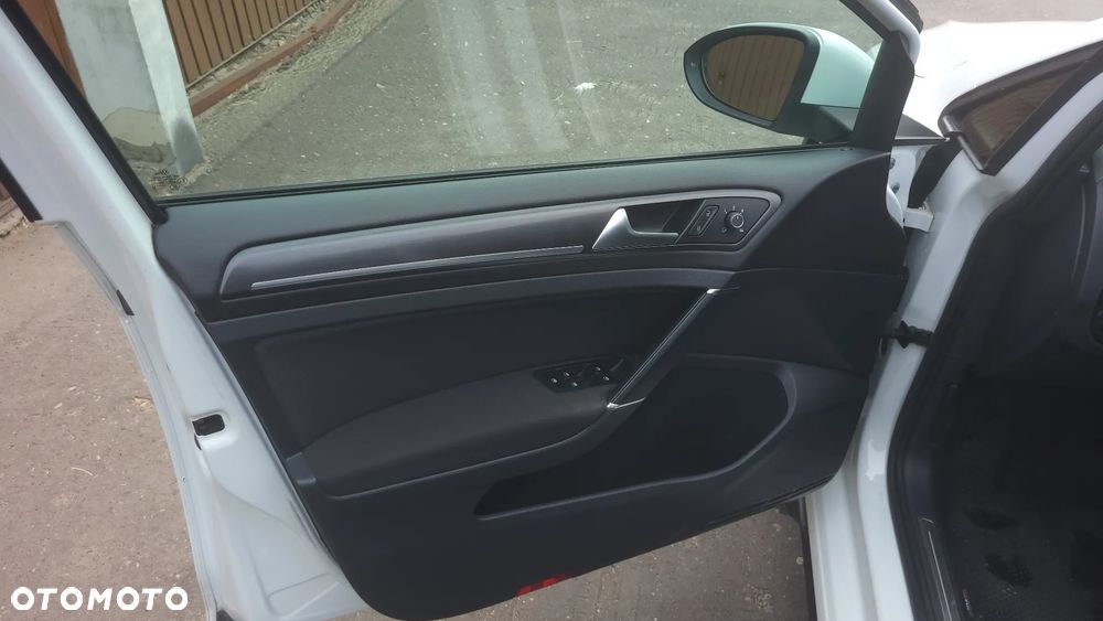 Volkswagen Golf 2.0 TDI BMT GTD DSG - 27