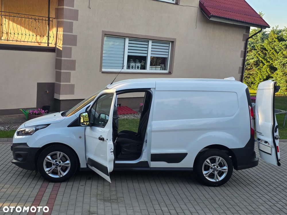 Ford Transit Connect - 14