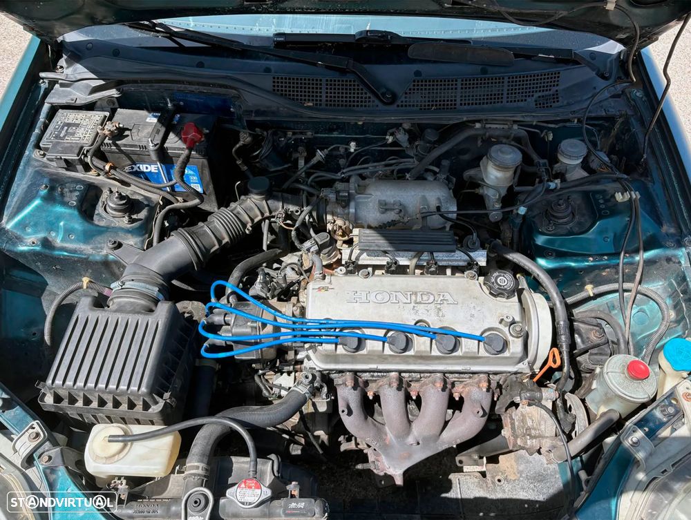 Honda Civic 1.5i LS - 6