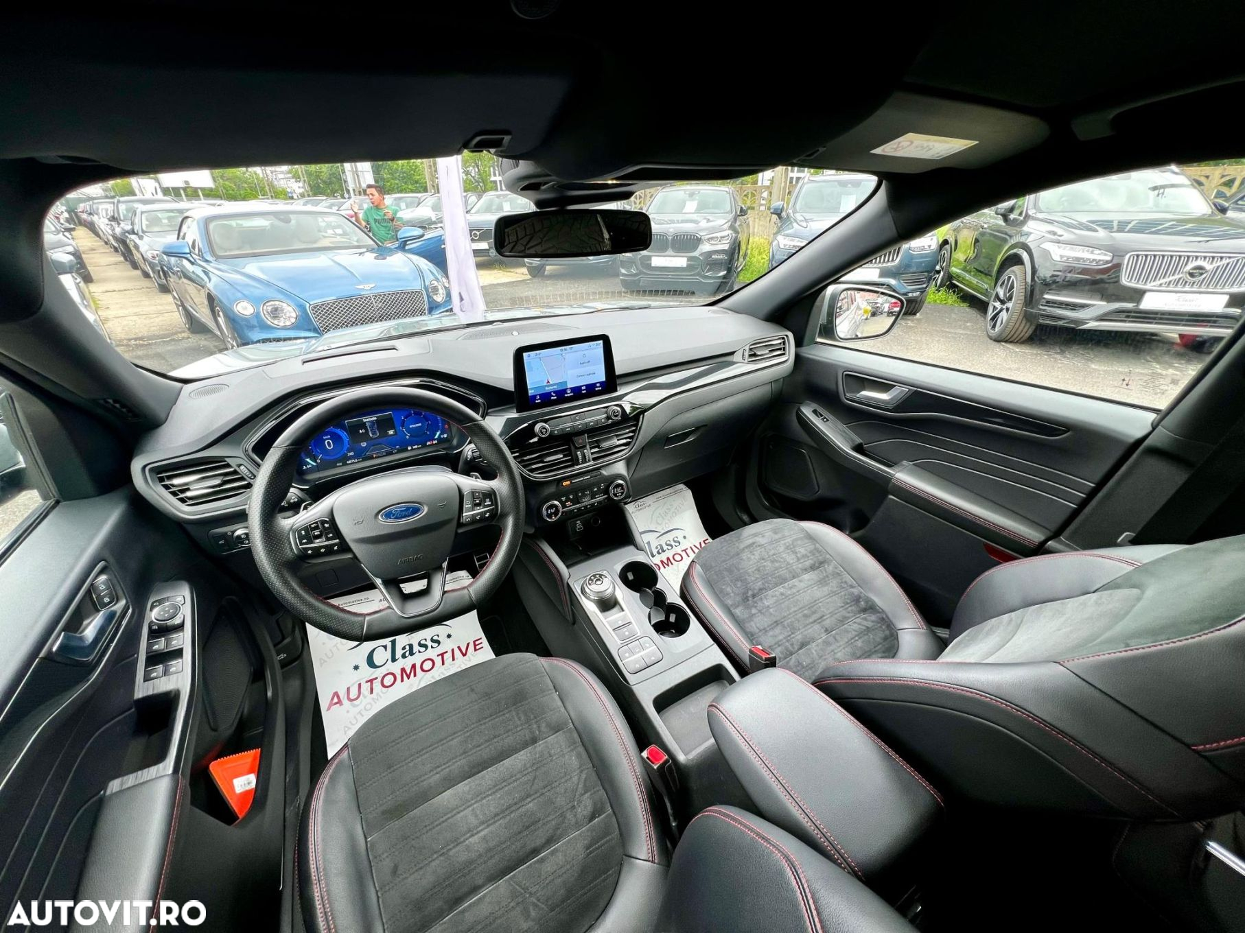 Ford Kuga - 4