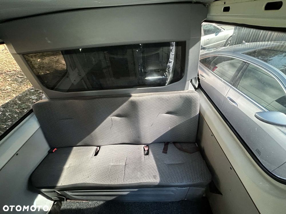 Volkswagen Crafter - 12