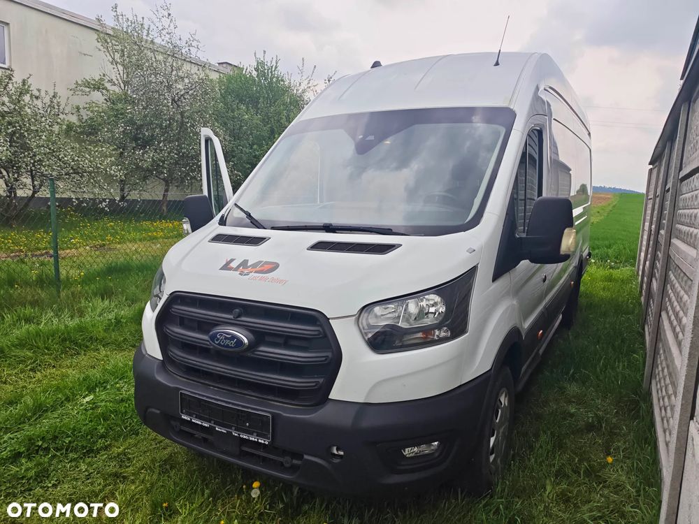 Ford Transit - 1