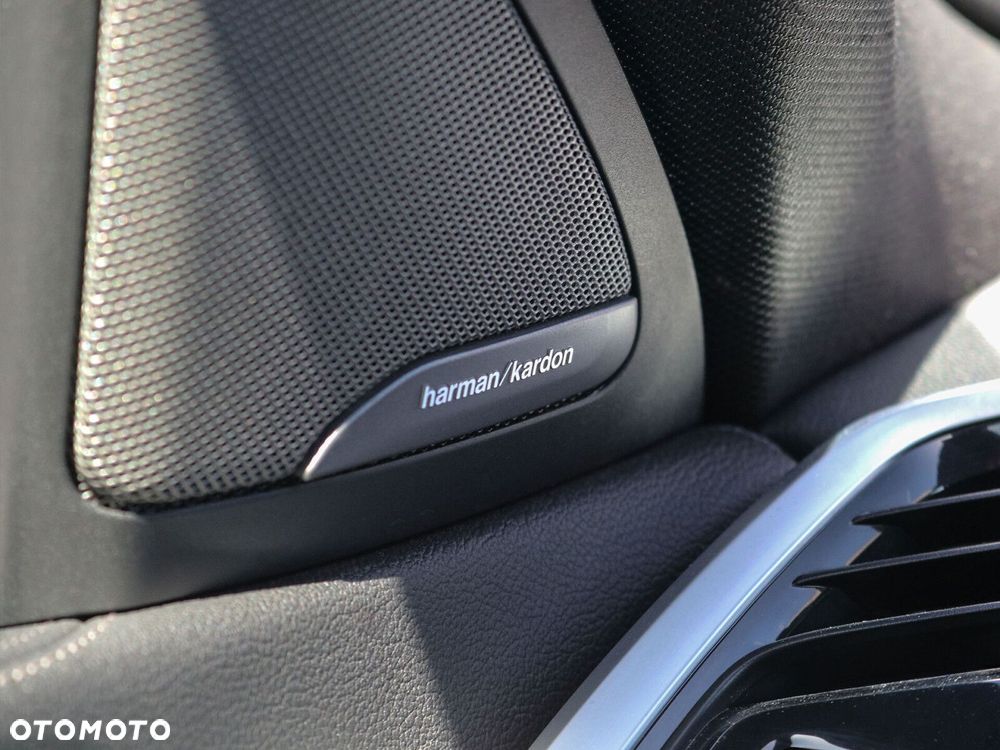 BMW X6 - 18