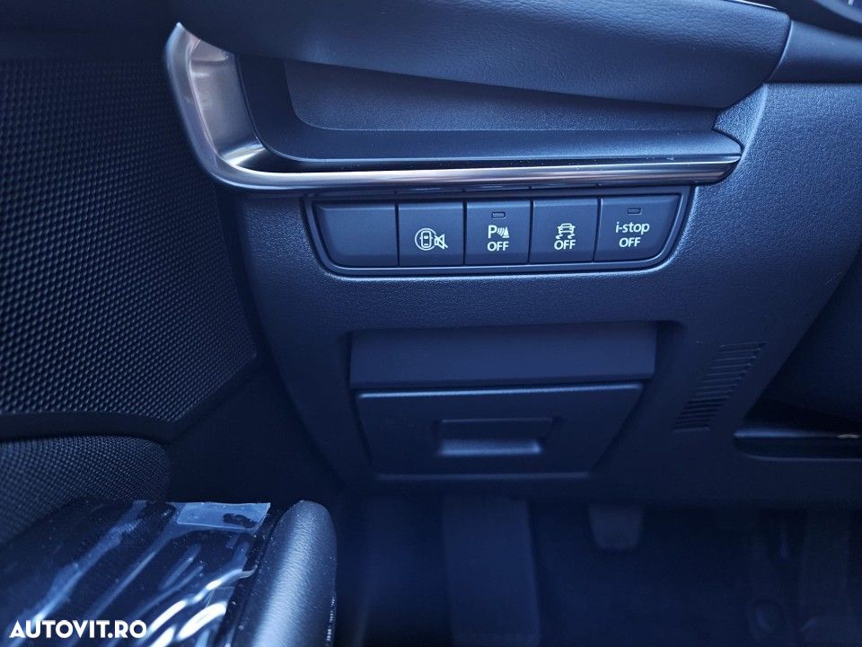 Mazda 3 - 12