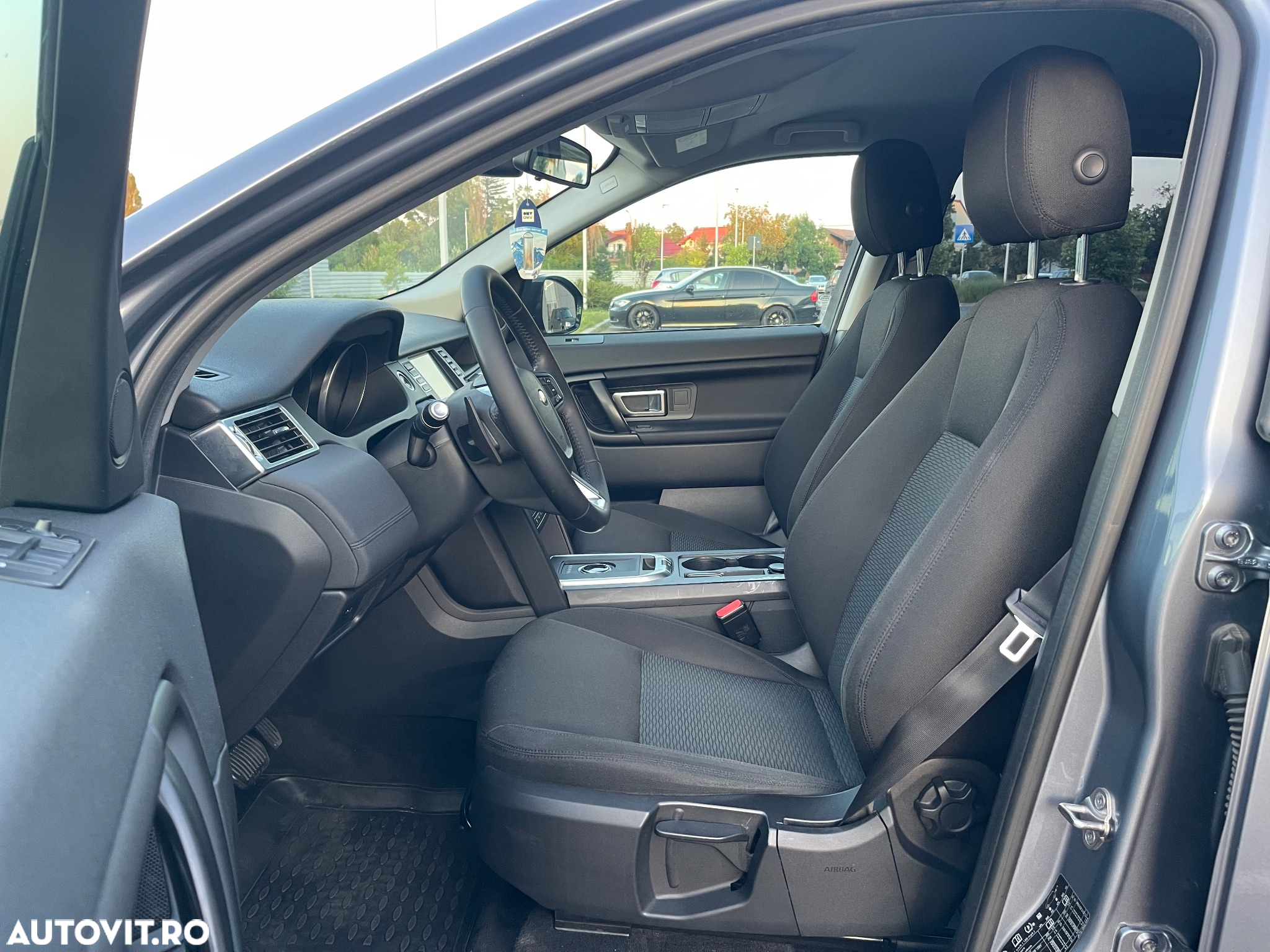 Land Rover Discovery Sport - 6