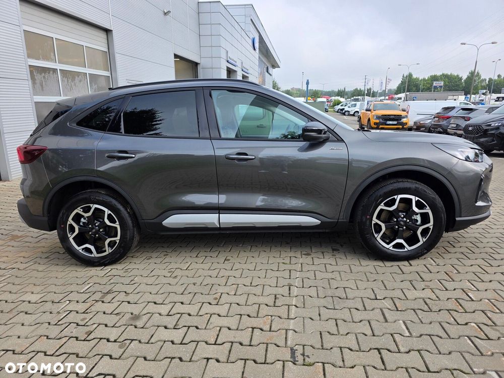 Ford Kuga - 4