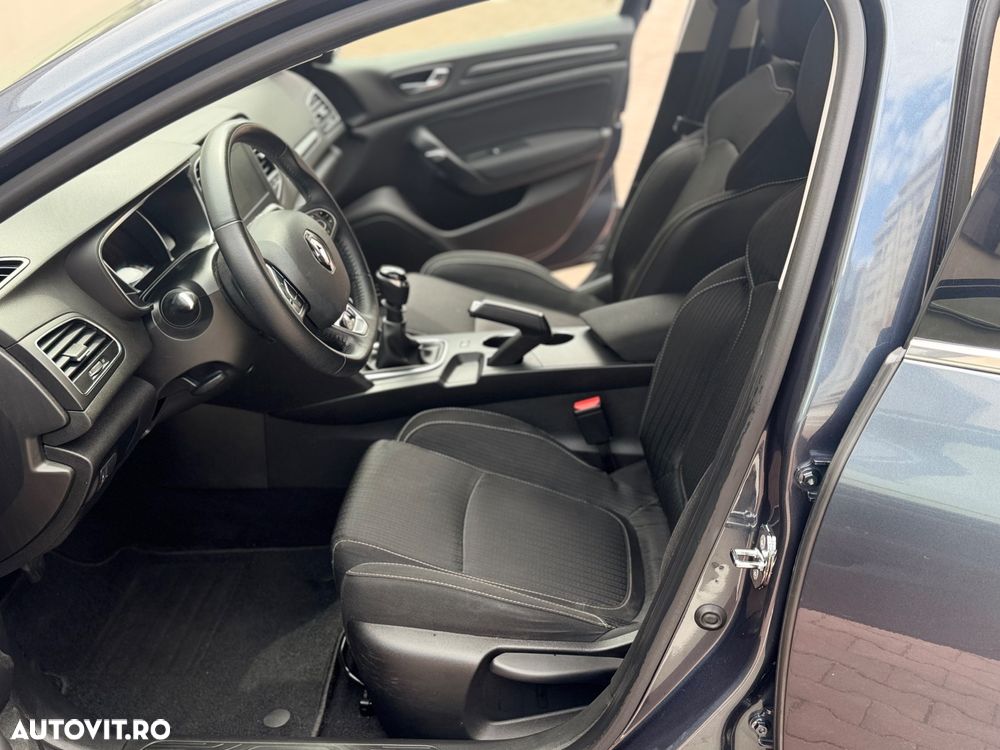 Renault Megane 1.6 16V 110 Expression - 8