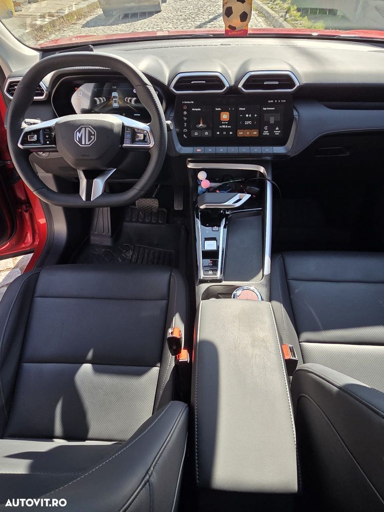 MG ZS HEV 1.5 GSI AT Exclusive - 7