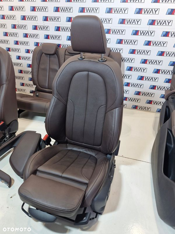 BMW X1 F48 FOTELE SKÓRA KANAPA BOCZKI SPORT SPORTSITZE BRĄZOWE GRZANE EU - 4