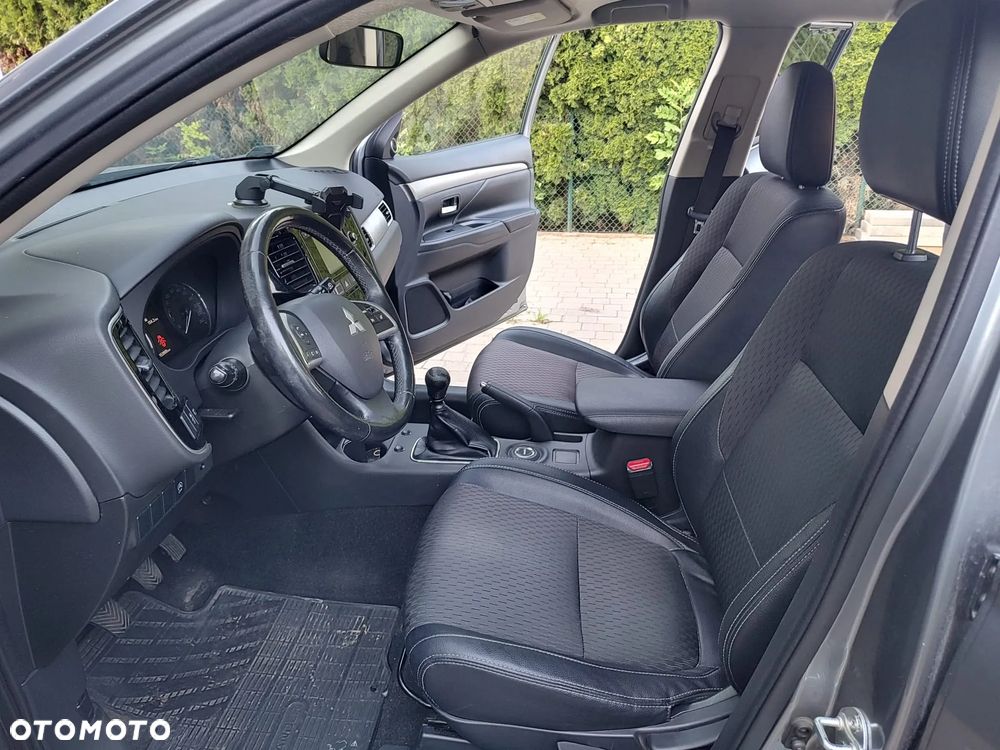 Mitsubishi Outlander 2.2 DID Intense + 4WD - 15