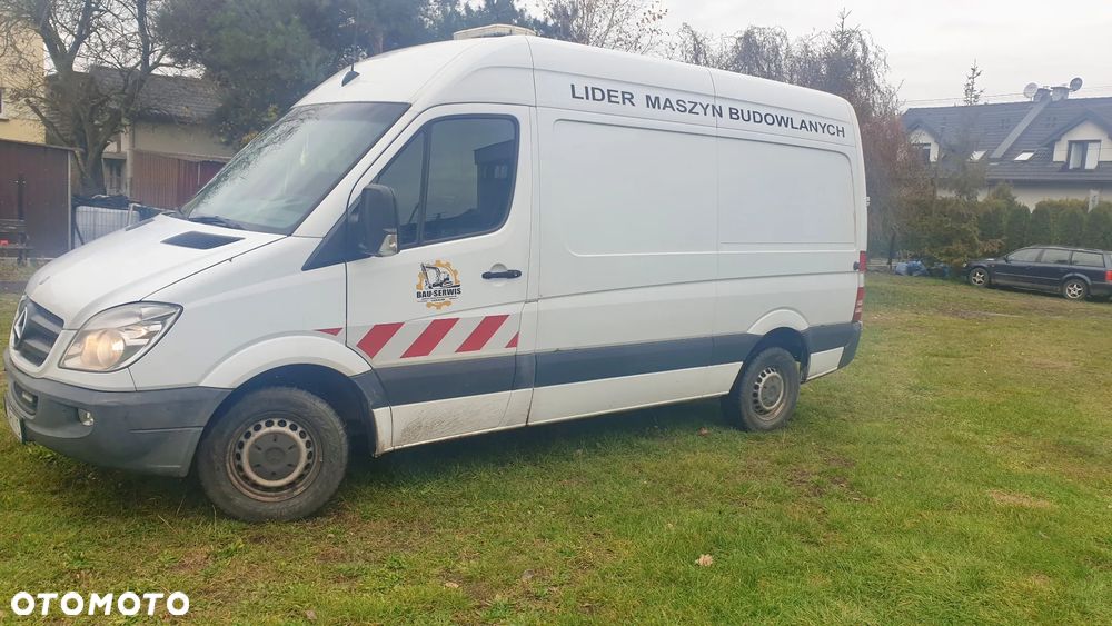 Mercedes-Benz SPRINTER - 4