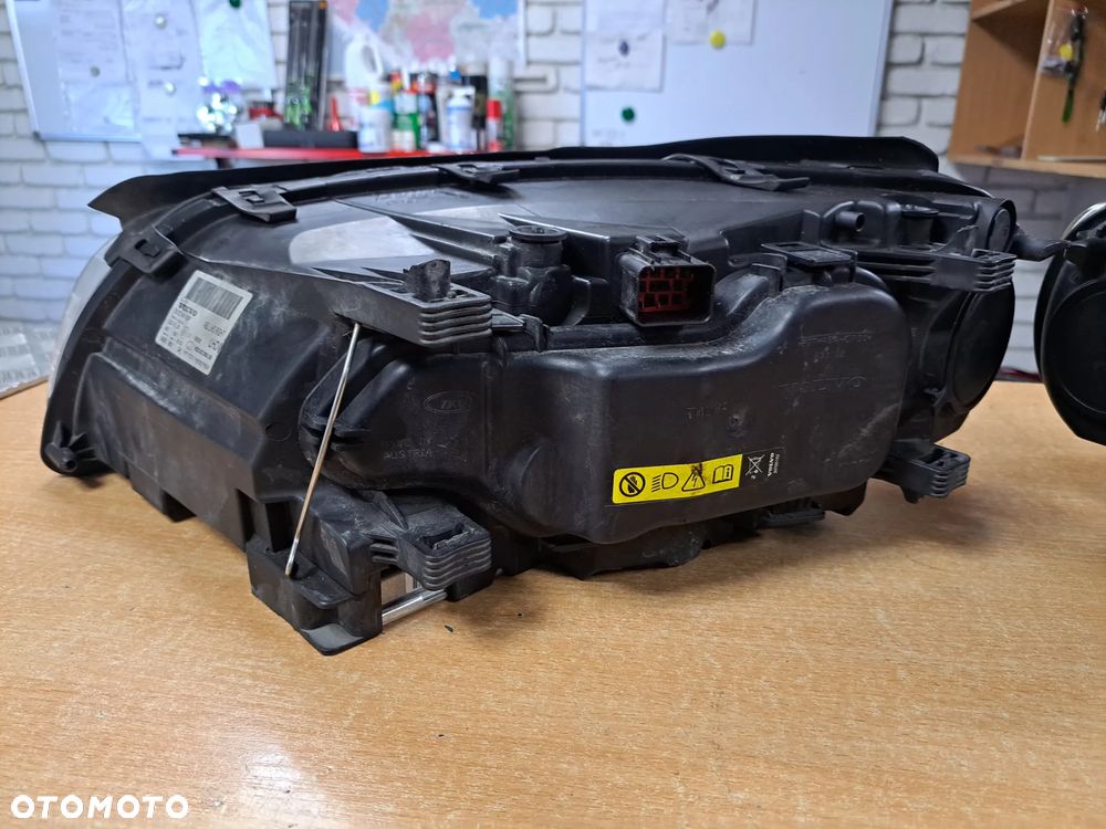 VOLVO V70 III S80 II XC70 II P3 07- 2017- BI XENON SKRETNY LEWA PRAWA LAMPY KOMPLETNE 31214169 / 31214168 EUROPA - 9