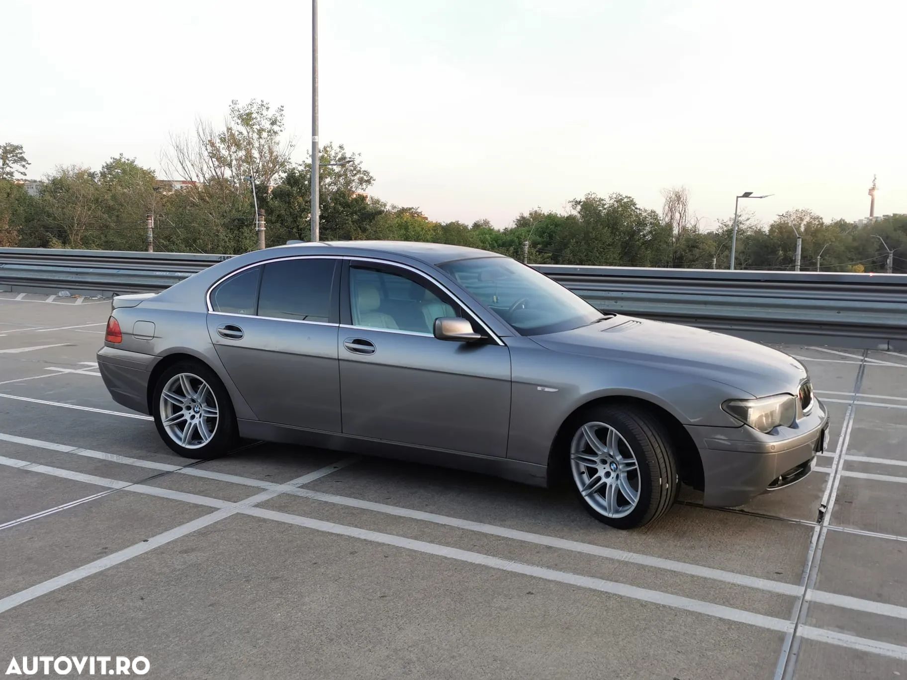 BMW Seria 7 - 1