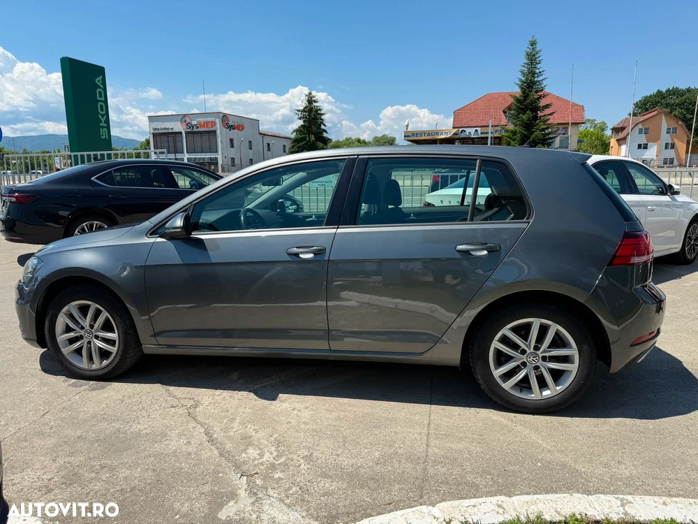 Volkswagen Golf 2.0 TDI DSG Style - 7