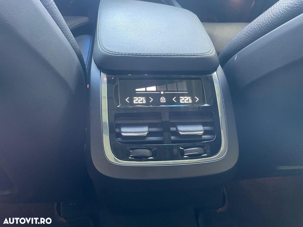 Volvo XC 90 B5 MHEV AWD 7 locuri Inscription - 18