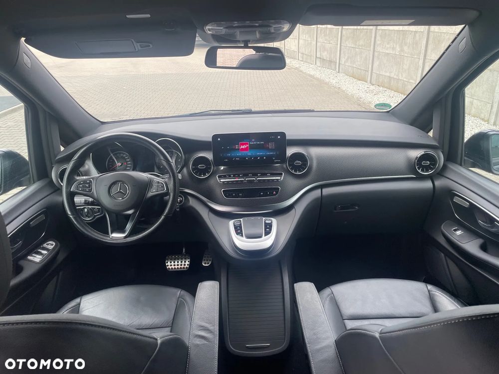 Mercedes-Benz Klasa V 300 d lang 9G-TRONIC Exclusive - 11