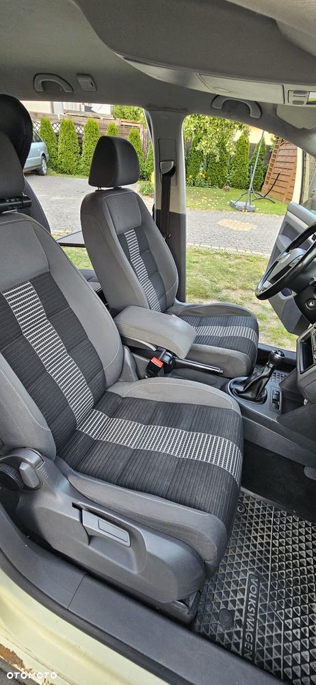 Volkswagen Touran 1.9 TDI DPF United - 13