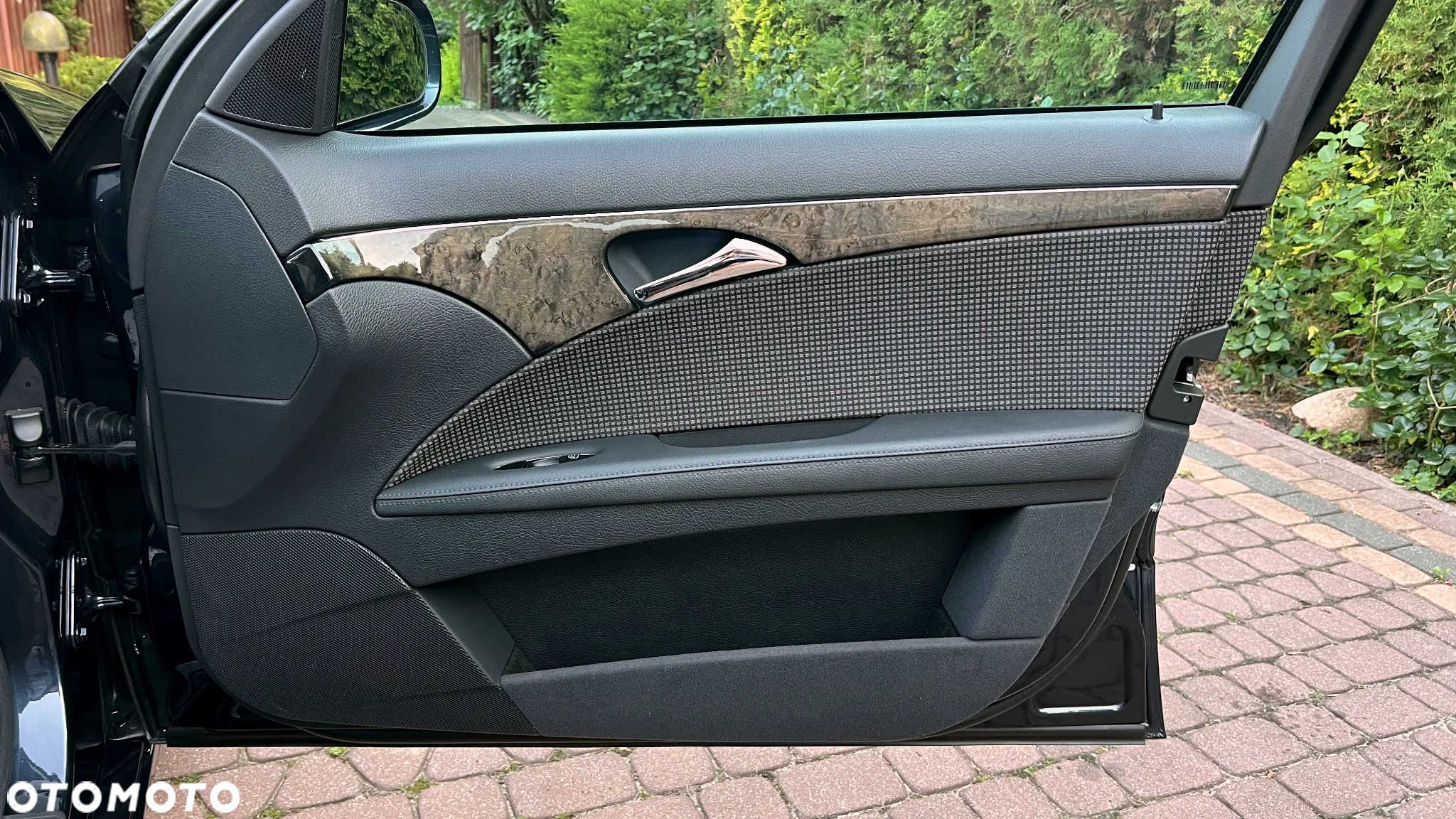 Mercedes-Benz Klasa E - 29