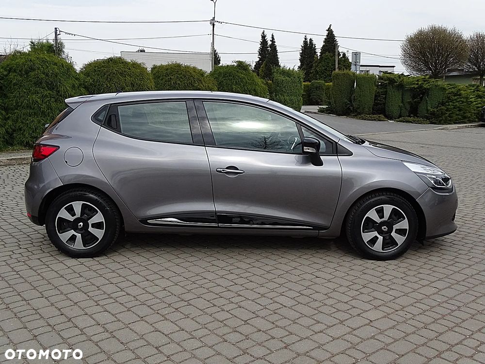 Renault Clio TCe 90 Limited - 11
