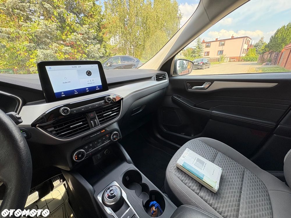 Ford Kuga - 13