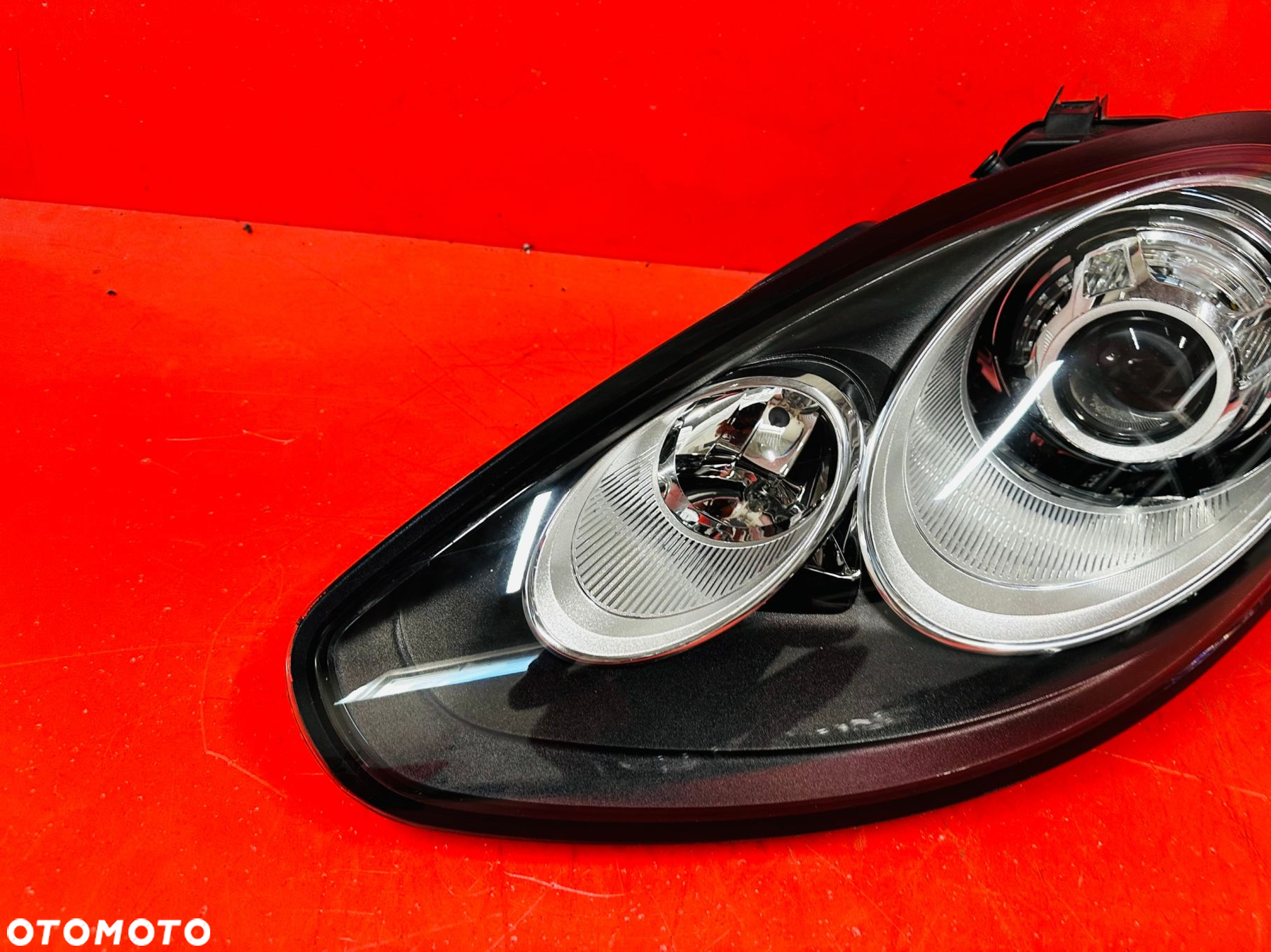 LAMPA LEWA PORSCHE PANAMERA 970 LIFT BI XENON LED 970.631.057.54 - 2