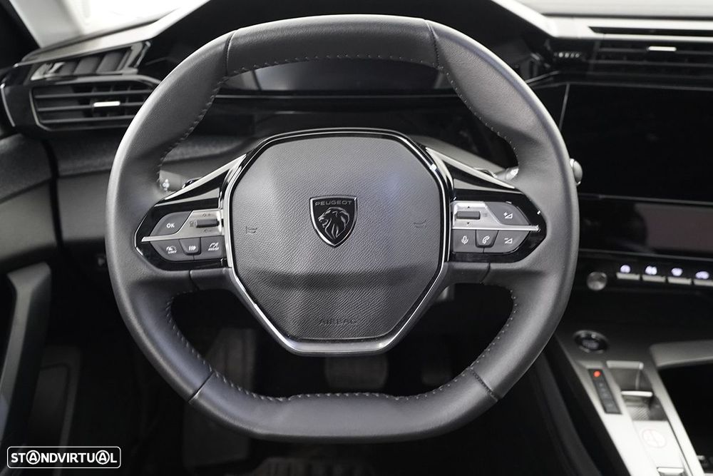 Peugeot 408 1.2 PureTech Allure EAT8 - 13